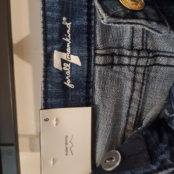 Girls Super Skinny 7 for all Mankind Jeans - Picture 3 of 4